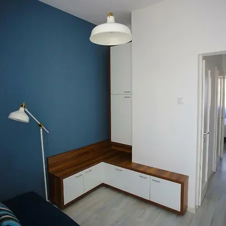 Ale's In City Center Apartment